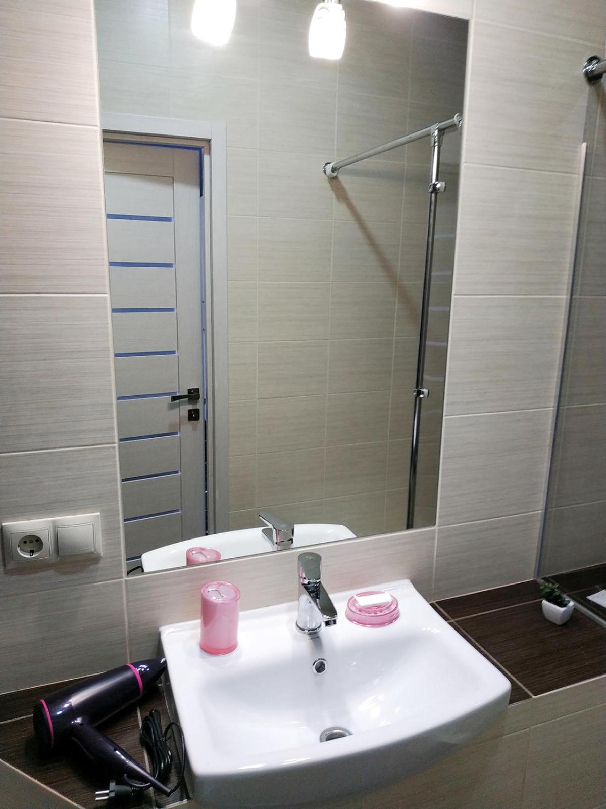 Luxury.Ap Aparthotel Ivano-Frankivsk Room photo